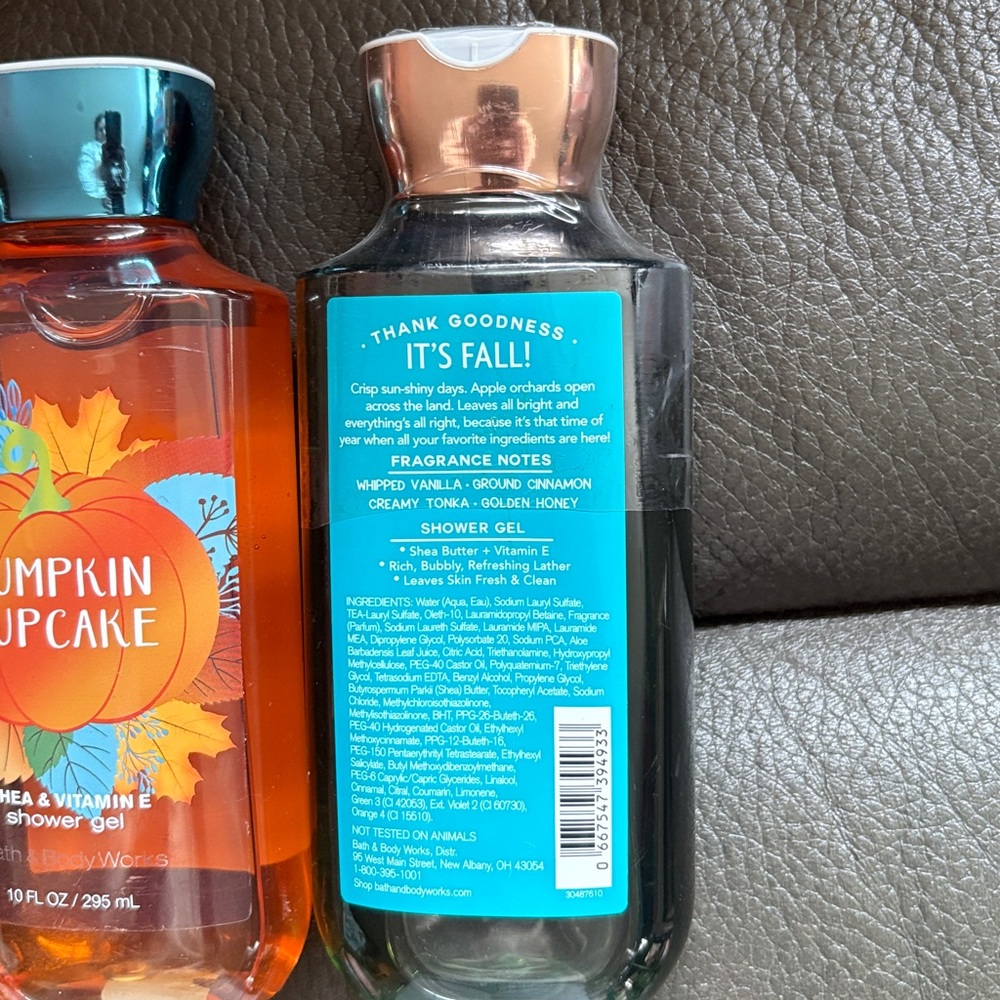 Bath and body shower gels in pumpkin cupcake and whipped vanilla spice - Picture 4 of 7